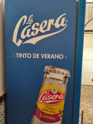 Frigorífico expositor Schweppes Casera