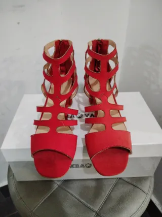 Sandali rossi eleganti n.40