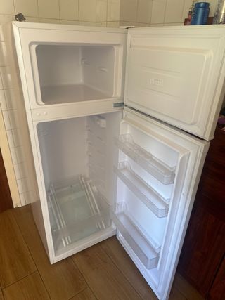 Nevera OK. 1 año de garantía 647398282