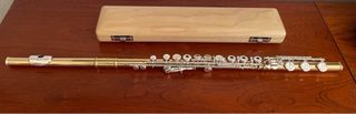 Flauta Trevor James cuerpo cobre en B, con estuche