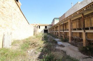 Terreno en venta en Núcleo Urbano en Pobla de Vallbona (la)