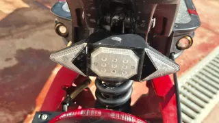 Patinete Eléctrico ICQ5 Rojo y Negro