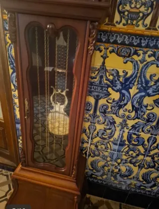 Reloj de pie clasico HERSA madera