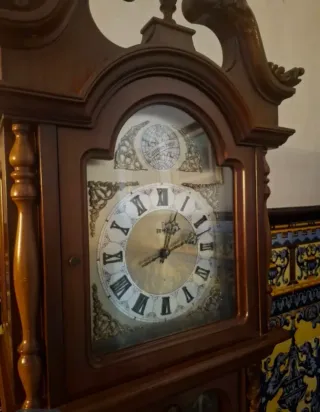 Reloj de pie clasico HERSA madera