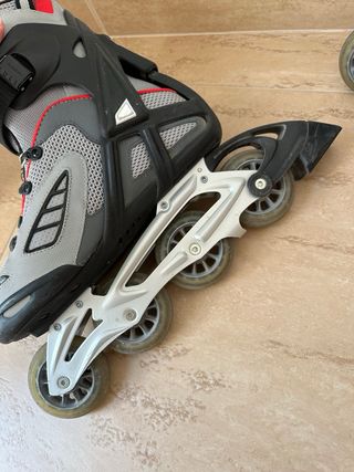 Patines en línea Rollerblade gris y rojo talla42,5