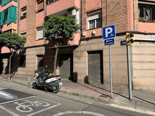 Local comercial en alquiler en Can Vidalet en Esplugues de Llobregat