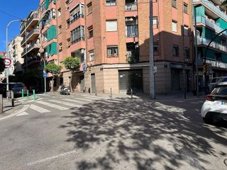 Local comercial en alquiler en Can Vidalet en Esplugues de Llobregat