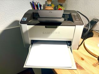 Impresora Samsung Xpress M2026W Láser