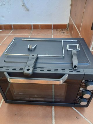 Horno SilverCrest con pollo asado