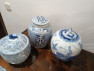 Juego de 7 jarrones chinos azules y blancos