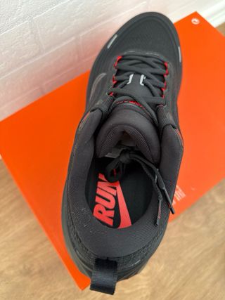 Nike Vomero plus Talla 47