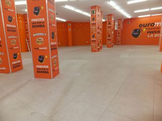 Local comercial en alquiler en Centro en Murcia