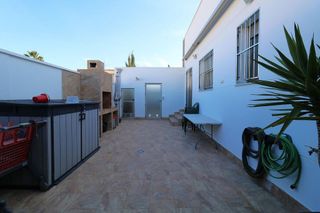 Chalet en venta en La Siesta - El Salado - Torreta en Torrevieja