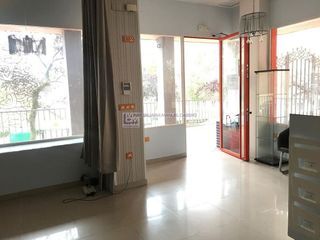 Local comercial en alquiler en Centro en Cáceres