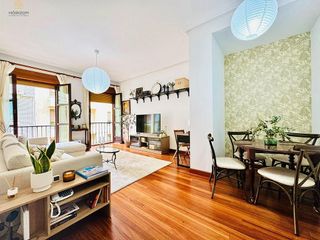 Piso en alquiler en Centro en Gijón