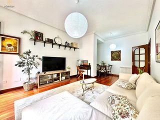 Piso en alquiler en Centro en Gijón