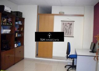 Local comercial en alquiler en Centro en Ourense