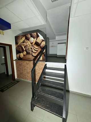 Local comercial en alquiler en Vallobín - La Florida en Oviedo