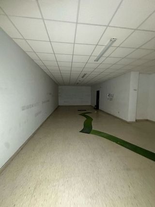 Local comercial en alquiler en Vallobín - La Florida en Oviedo