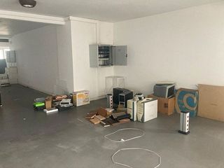 Local comercial en alquiler en Los Castros - Castrillón - Eiris en Coruña (A)