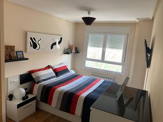 Piso en alquiler en La Chantría - La Lastra en León