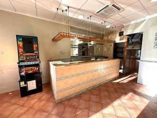 Local comercial en alquiler en El Alborgí en Paterna