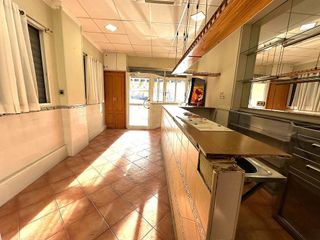 Local comercial en alquiler en El Alborgí en Paterna