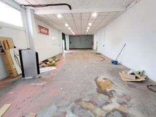 Local comercial en alquiler en Camino Viejo de Málaga en Vélez-Málaga