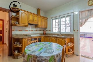 Casa pareada en venta en Maracena