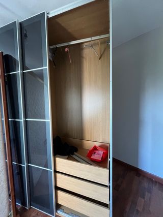 Armario grande madera y cristal