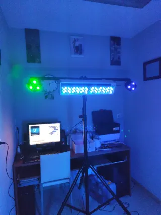 Trípode has 5 MTS con Luces led  URGE LA VENTA