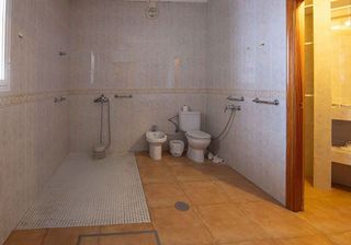 Casa adosada en venta en Santiponce