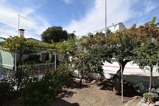 Chalet en venta en Illora