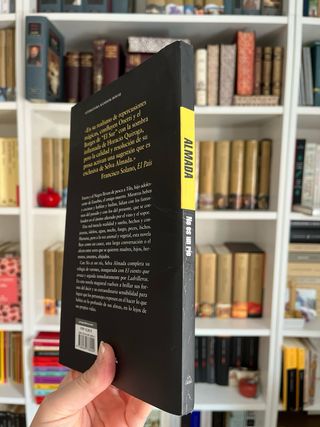 No es un rio. Selva Almada