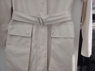 Chubquero Beige con Capucha