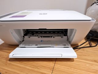Impresora Multifuncional HP DeskJet 2820e Wifi