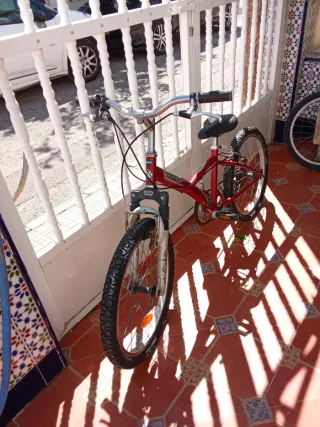 Bicicleta Decathlon Roja
