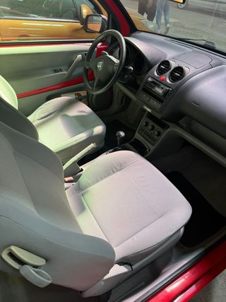 SEAT Arosa 2003