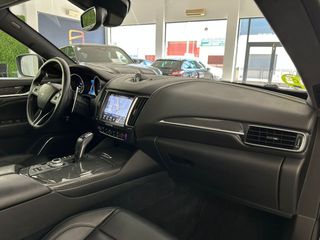 MASERATI Levante GranSport 3.0 V6 tt 257kW350CV