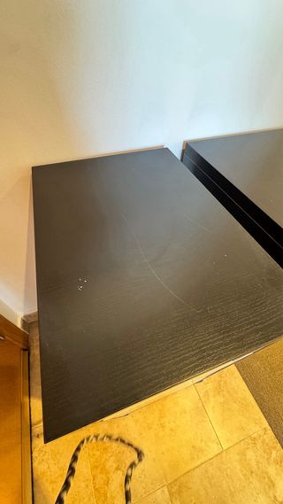 Escritorio Ikea con cajonera a juego