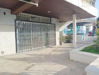 Local comercial en venta en El Bajondillo en Torremolinos