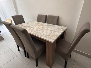 Mesa comedor y 6 sillas madera