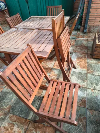 Conjunto de rinconera + mesa extensible+6 sillas