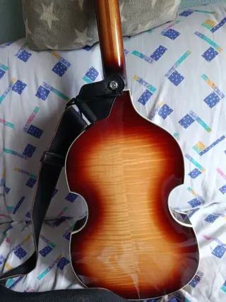 Bajo Hofner Contemporany Zurdo. Entrega en mano.