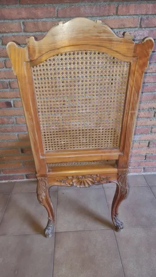 Silla Isabelina Madera y Ratán