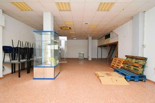 Local comercial en venta en Pabellón - Estación - El Corte Inglés en Ejido (El)