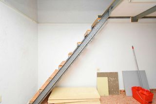 Local comercial en venta en Pabellón - Estación - El Corte Inglés en Ejido (El)