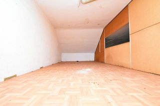 Local comercial en venta en Pabellón - Estación - El Corte Inglés en Ejido (El)