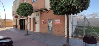 Local comercial en venta en Mairena del Alcor