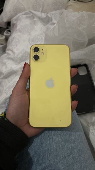 iPhone 11 128GB Amarillo - Batería 81%